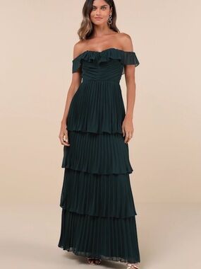 Lulu's Forest Green One-Shoulder Tiered Pleated Maxi Dress